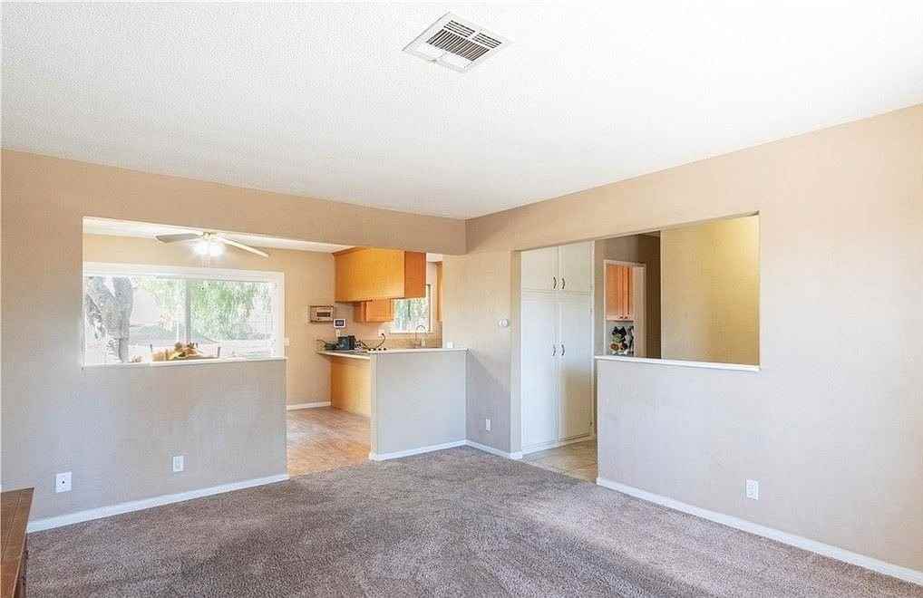 1030 Perrisito St - Photo 6 of 27