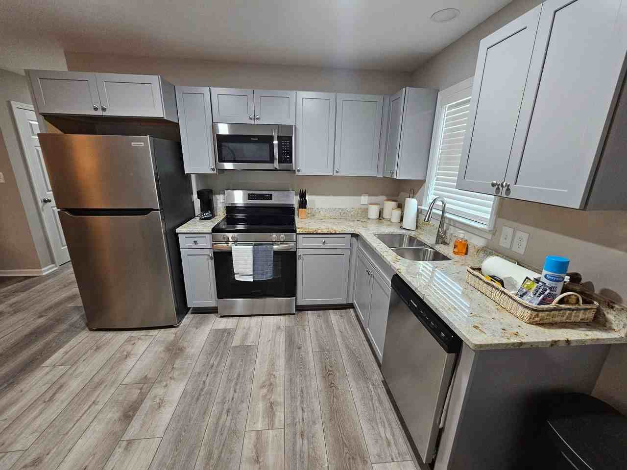 6712 Old Lexington Rd #B - Photo 2 of 8