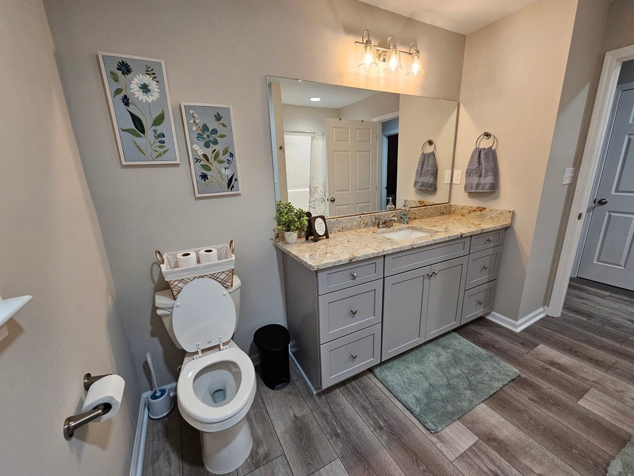 6712 Old Lexington Rd #B - Photo 7 of 8