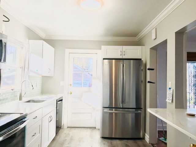 147 Astor Ave - Photo 2 of 8