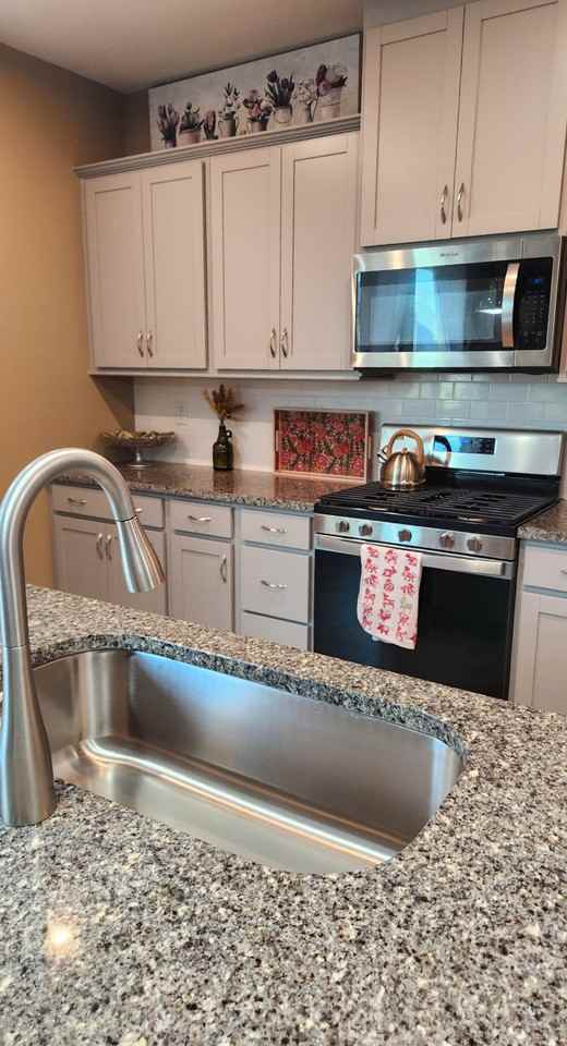 2538 Tillman St - Photo 6 of 20