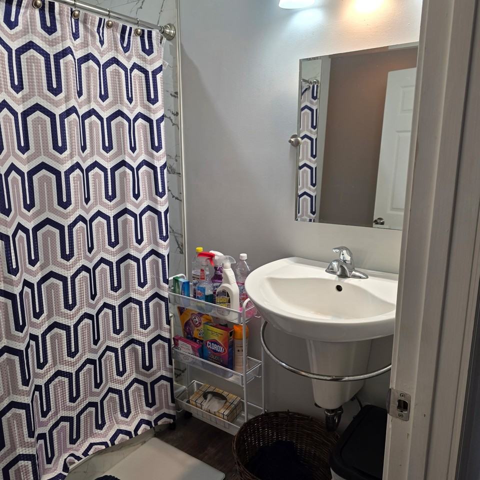 4529 Dixon Rd - Photo 3 of 10