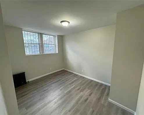 15 Goldsmith Ave #15-26 - Photo 3 of 5
