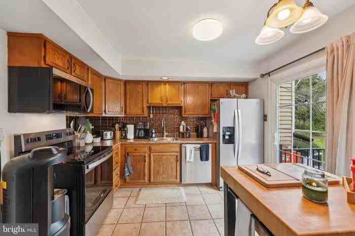 3 Aspen Way - Photo 7 of 20