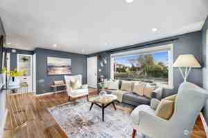featured image of 4027 51st Ave Sw