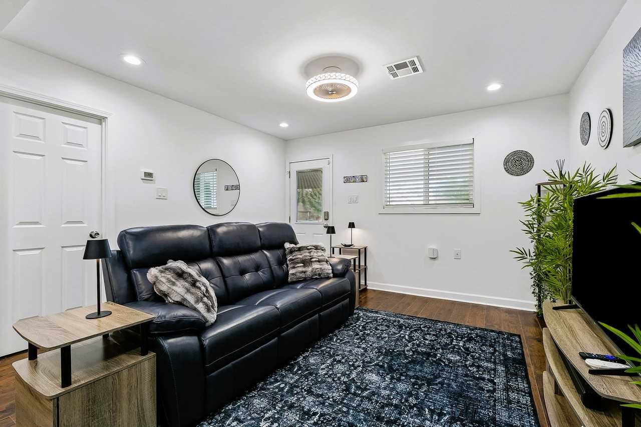 5400 Lacour Monique St - Photo 3 of 15