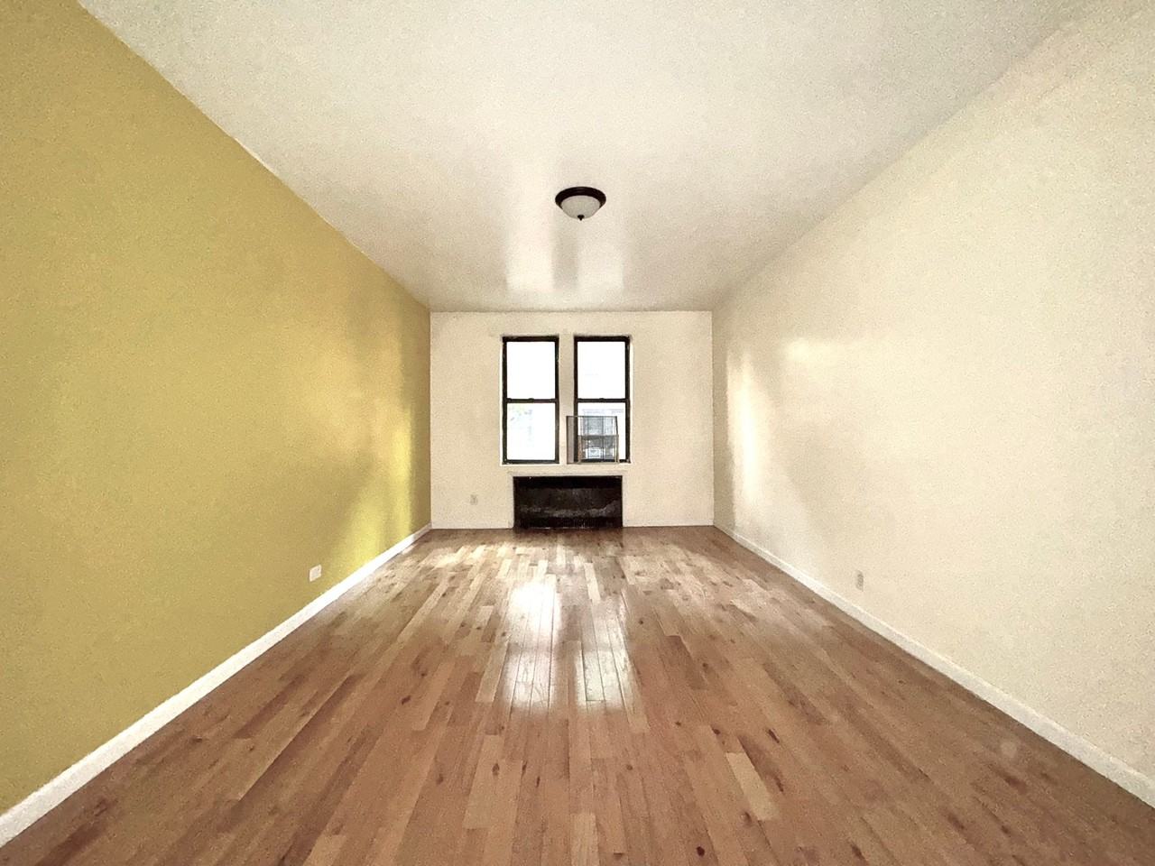 20 Crooke Ave #2 - Photo 2 of 18