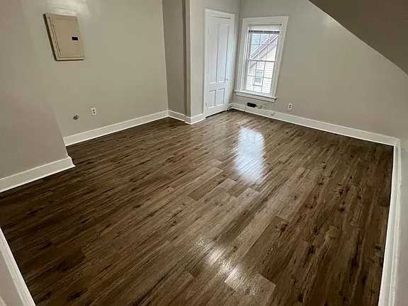 63 Cypress St #3 - Photo 3 of 6