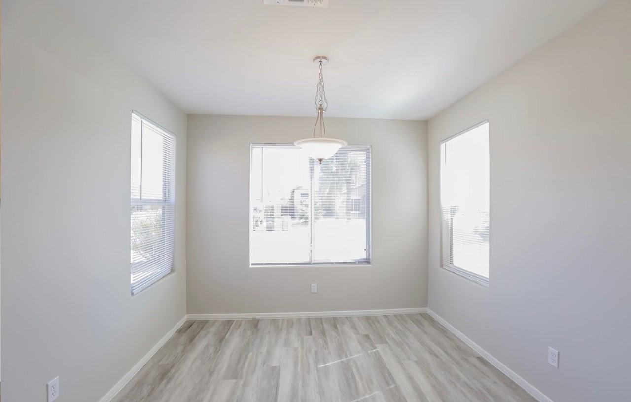 6224 S 20th Gln - Photo 6 of 12