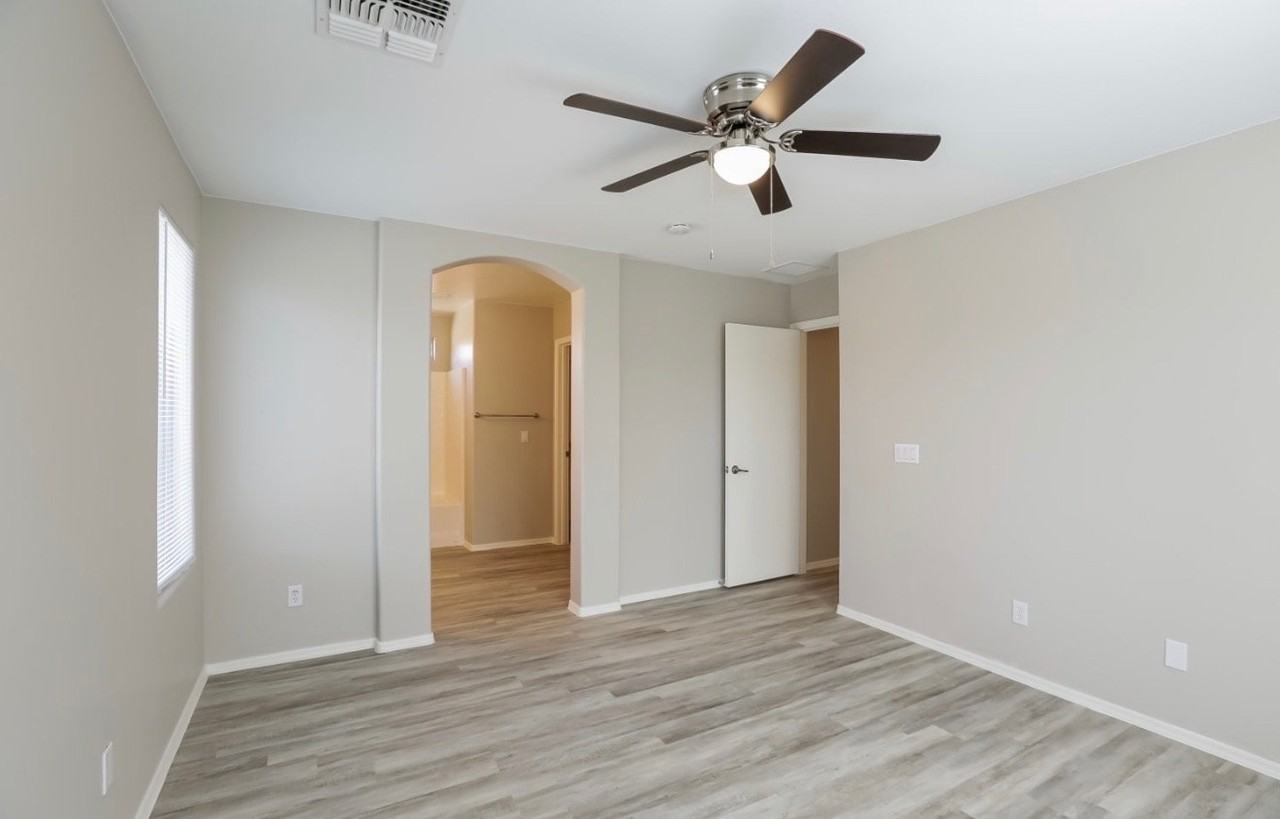 6224 S 20th Gln - Photo 7 of 12