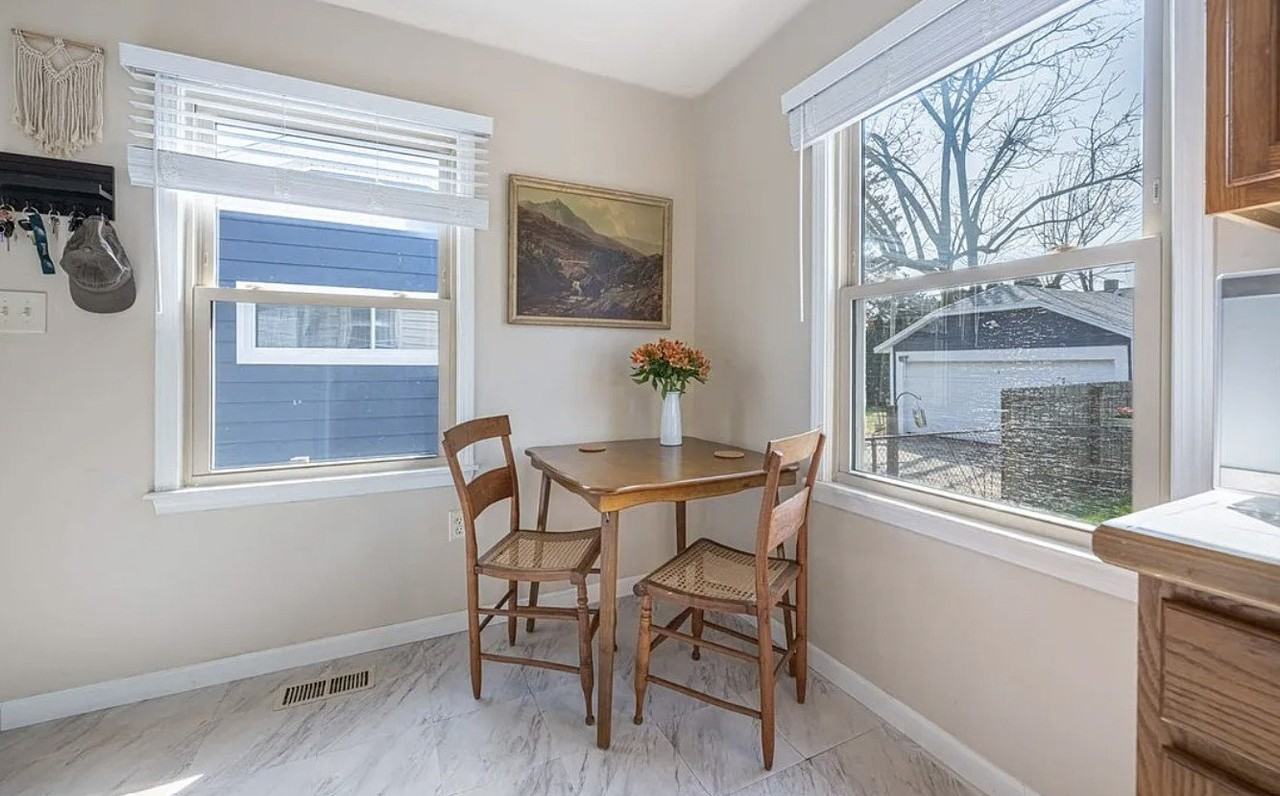 2112 Patterson Rd - Photo 6 of 19