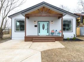 1215 N Cheyenne Ave - Photo 1 of 1