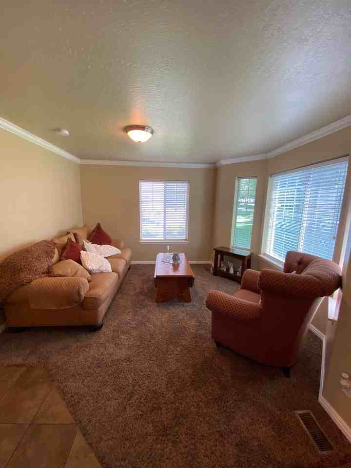 1041 Independence Ave - Photo 2 of 13
