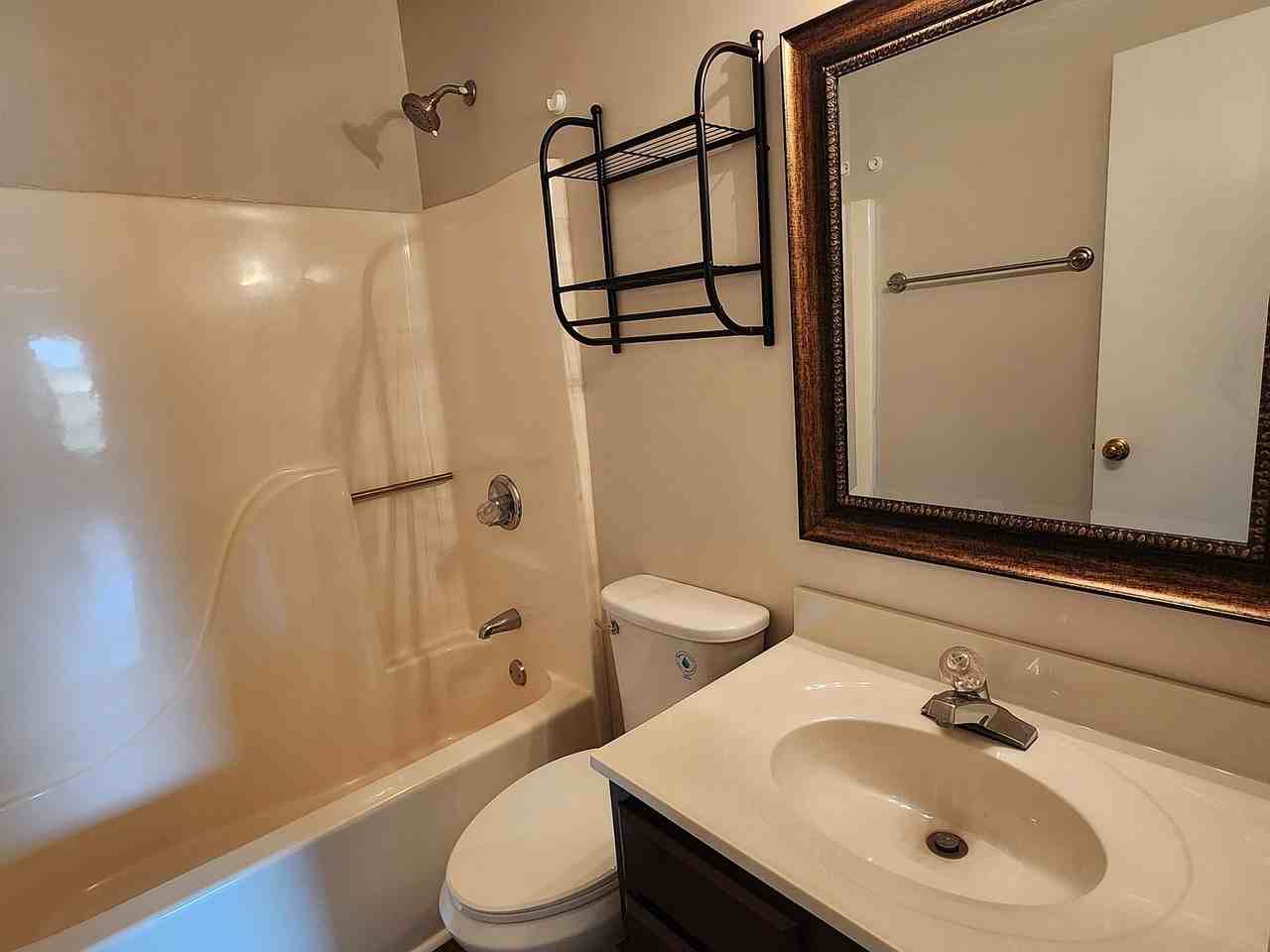 2036 Merle Ln - Photo 3 of 14