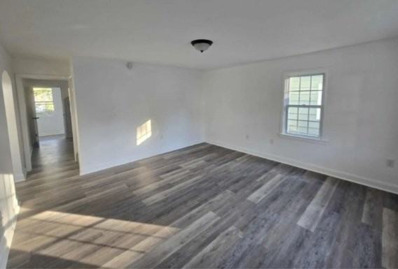 620 W Virginia Ave - Photo 4 of 20