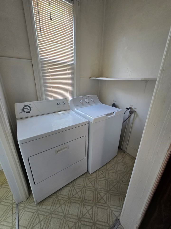 437 George St #1 - Photo 6 of 17