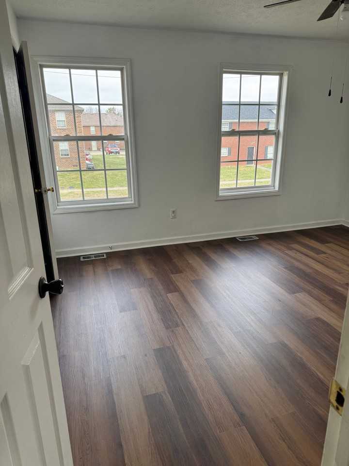 1003 Whipporwill Dr #C - Photo 3 of 15