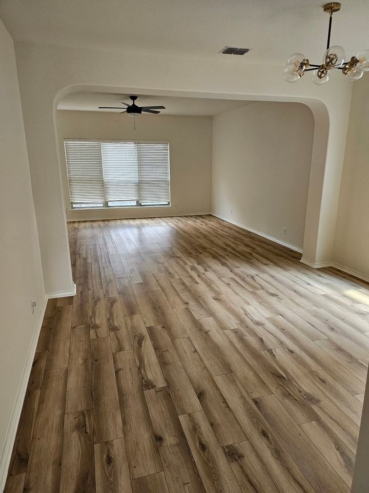 6114 Pecan Tree - Photo 4 of 20