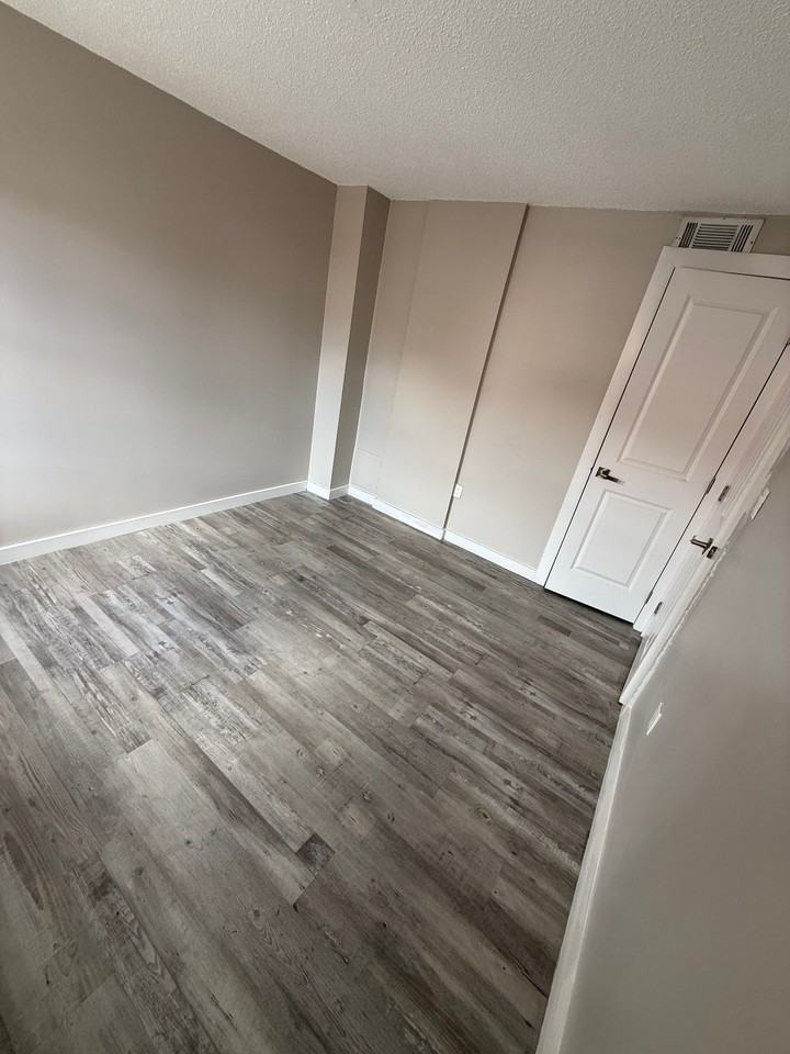 76 Main St #201 - Photo 5 of 15