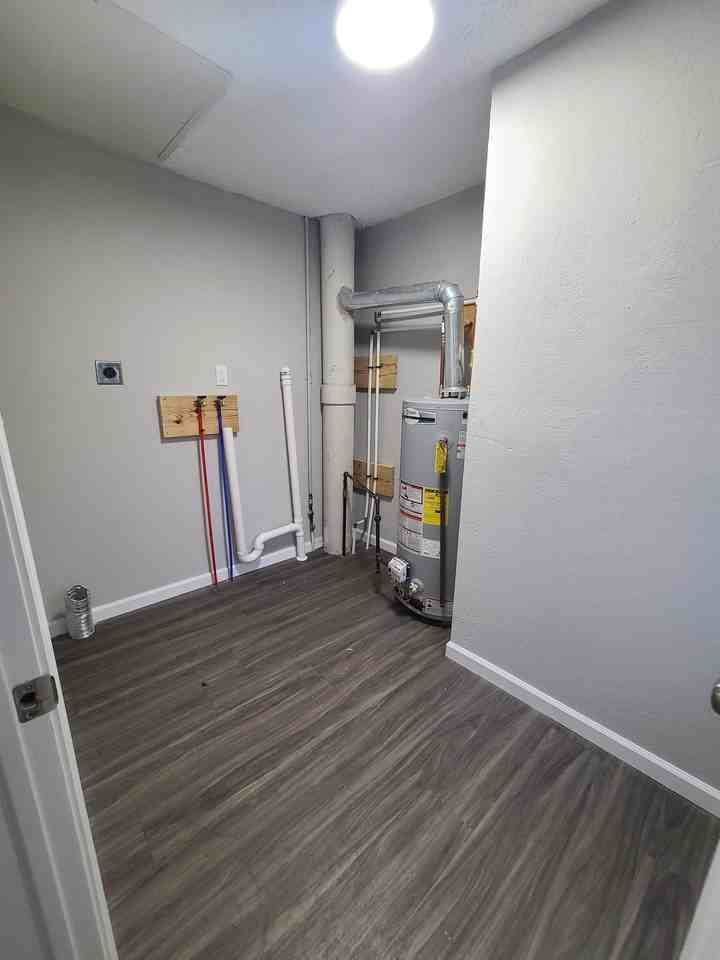 1777 E 37th St #1777 - Photo 7 of 10