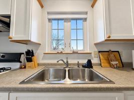 featured image of 129 Lawrence Rd