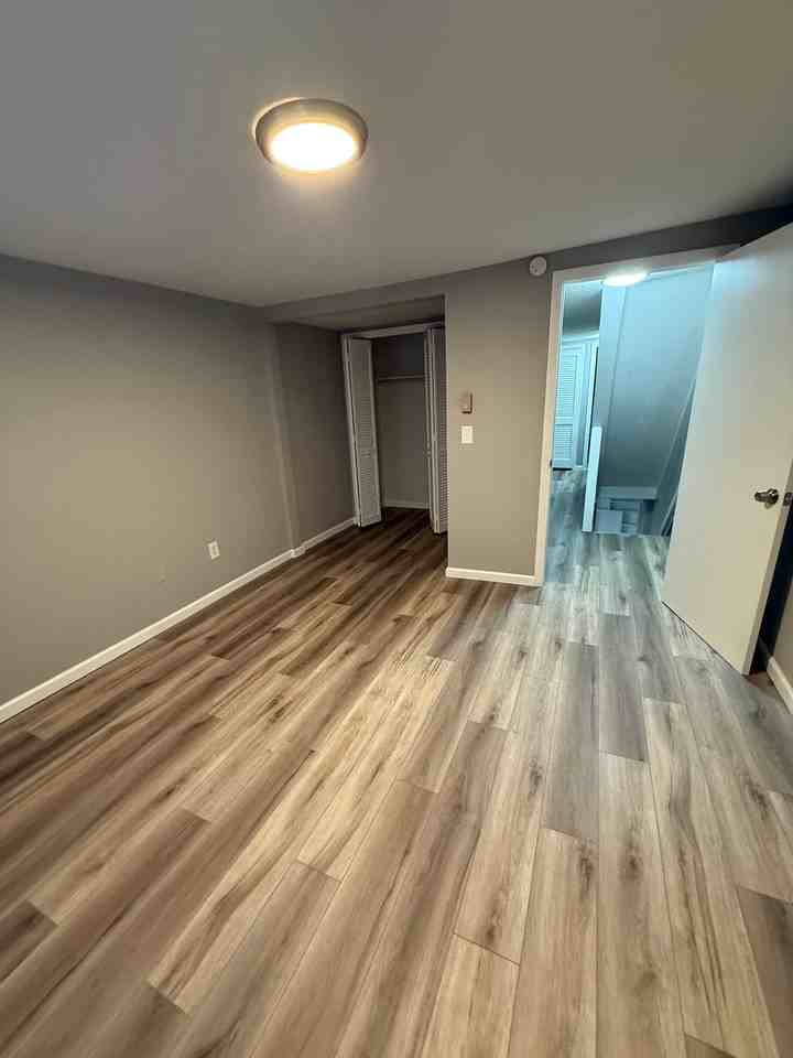 1324 W Norwegian St #1 - Photo 6 of 14