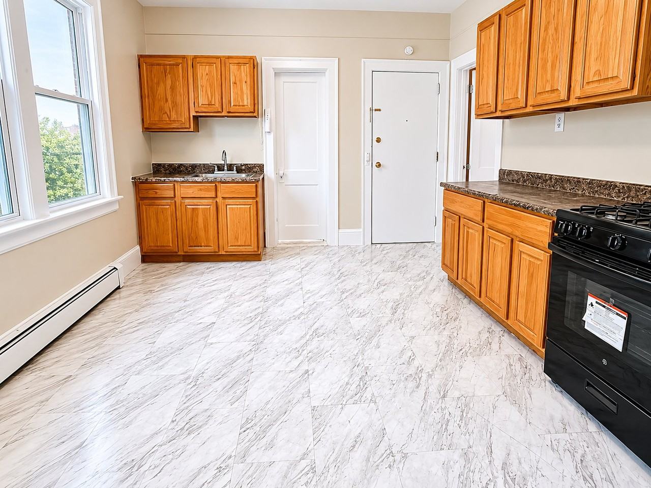 110 Eastern Pkwy #3L - Photo 4 of 6