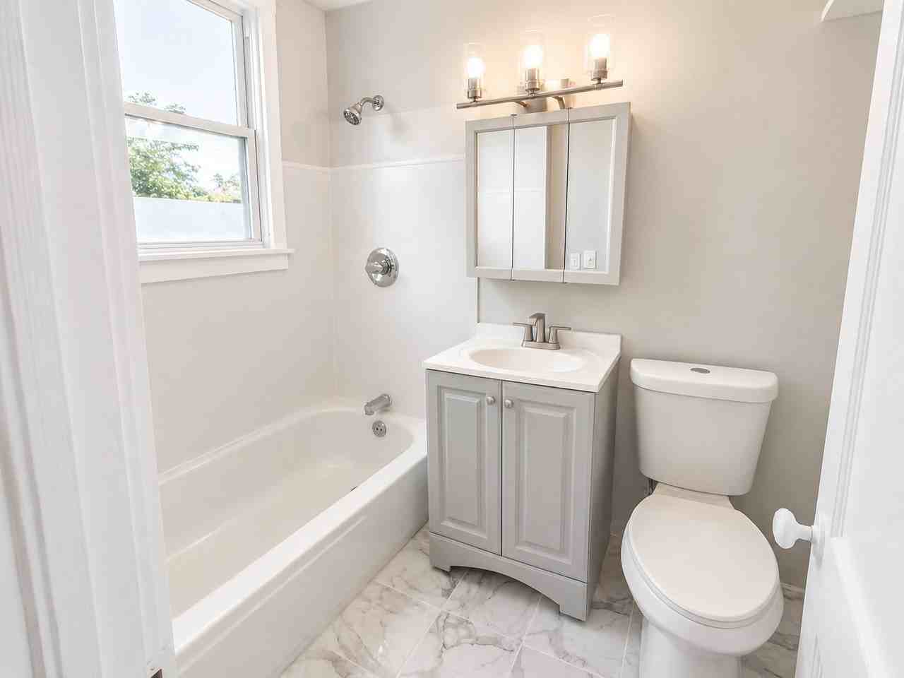 110 Eastern Pkwy #3L - Photo 5 of 6