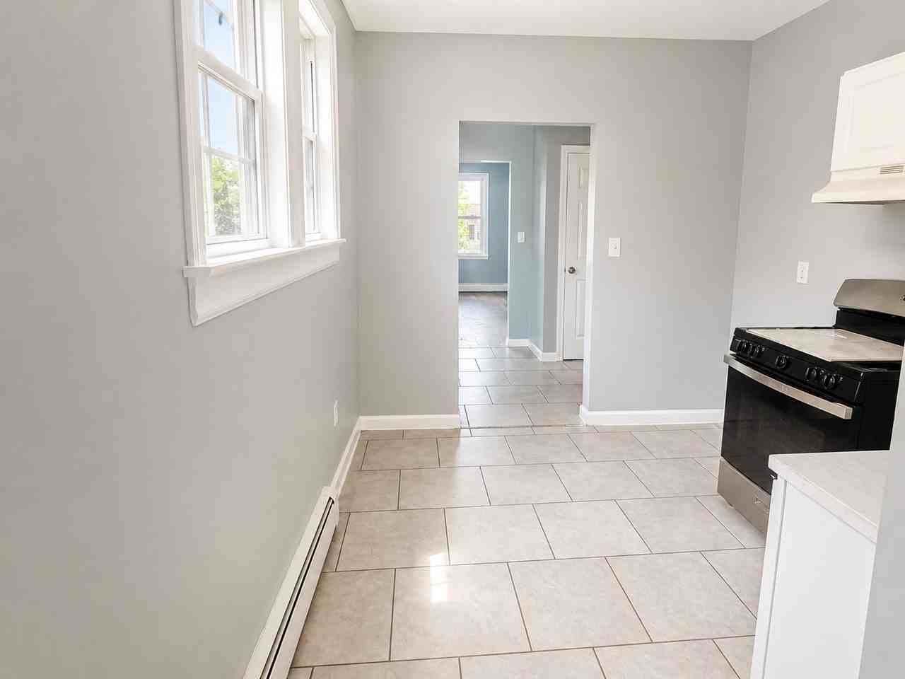 128 E Holsman St #1 - Photo 6 of 9