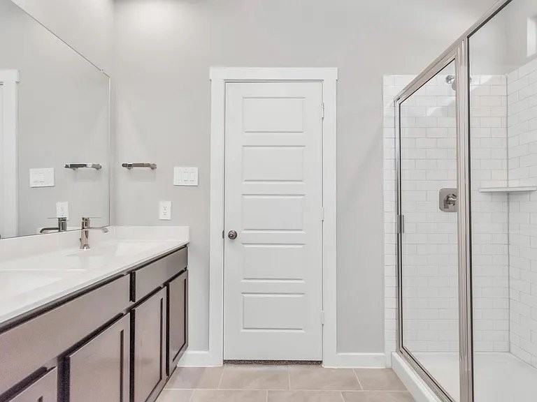 3020 Gunnersbury Dr - Photo 5 of 14