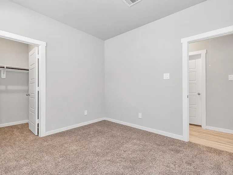 3020 Gunnersbury Dr - Photo 6 of 14