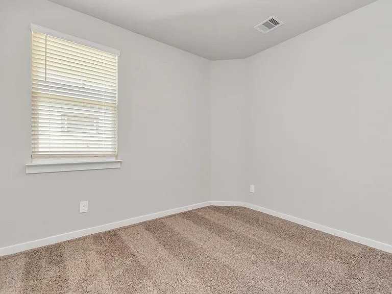 3020 Gunnersbury Dr - Photo 7 of 14