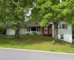 featured image of 1343 Harris St