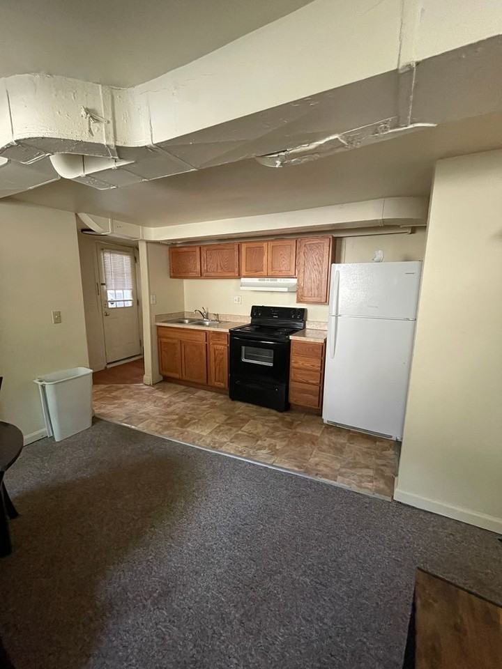 1212 Willard - Photo 3 of 14