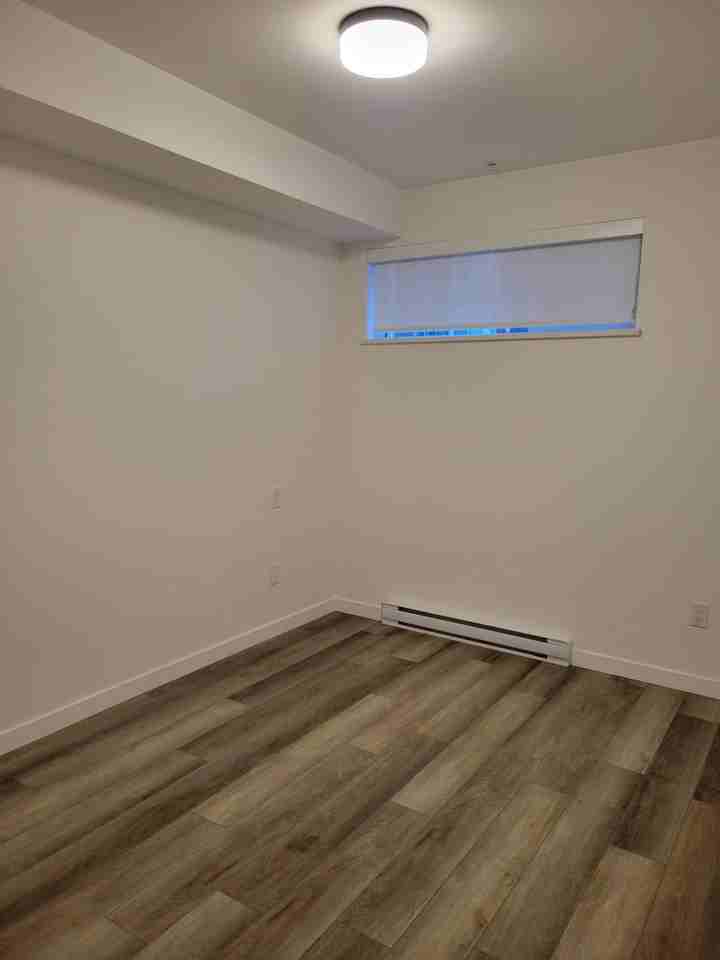 20695 Eastleigh Crescent #207 - Photo 6 of 15