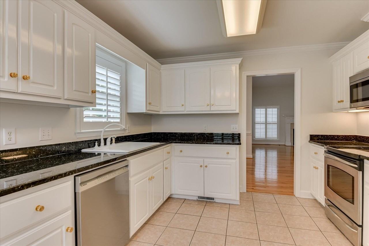 9 Juniper Loop - Photo 7 of 34