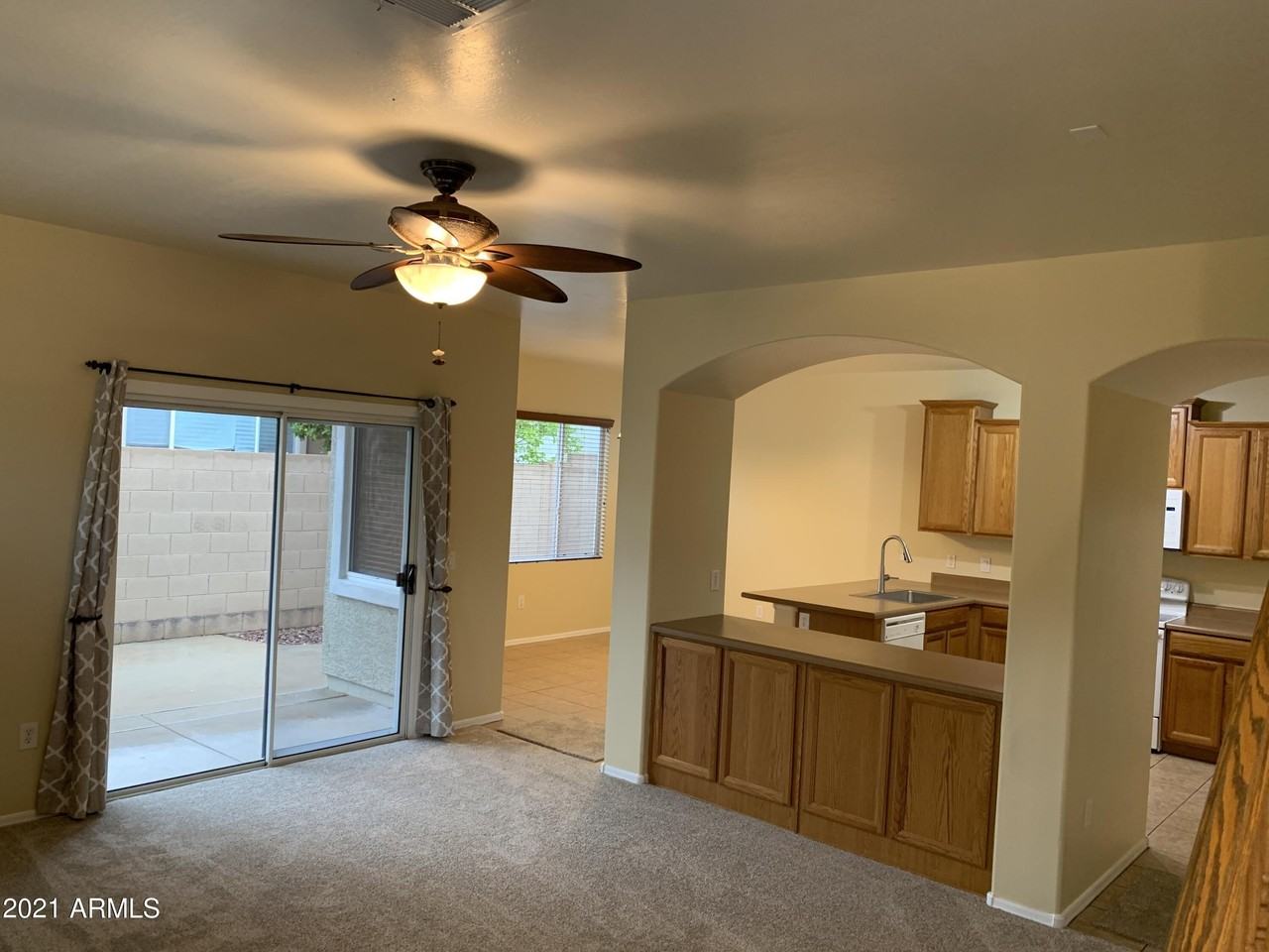 3040 W Cavalry Dr - Photo 6 of 14