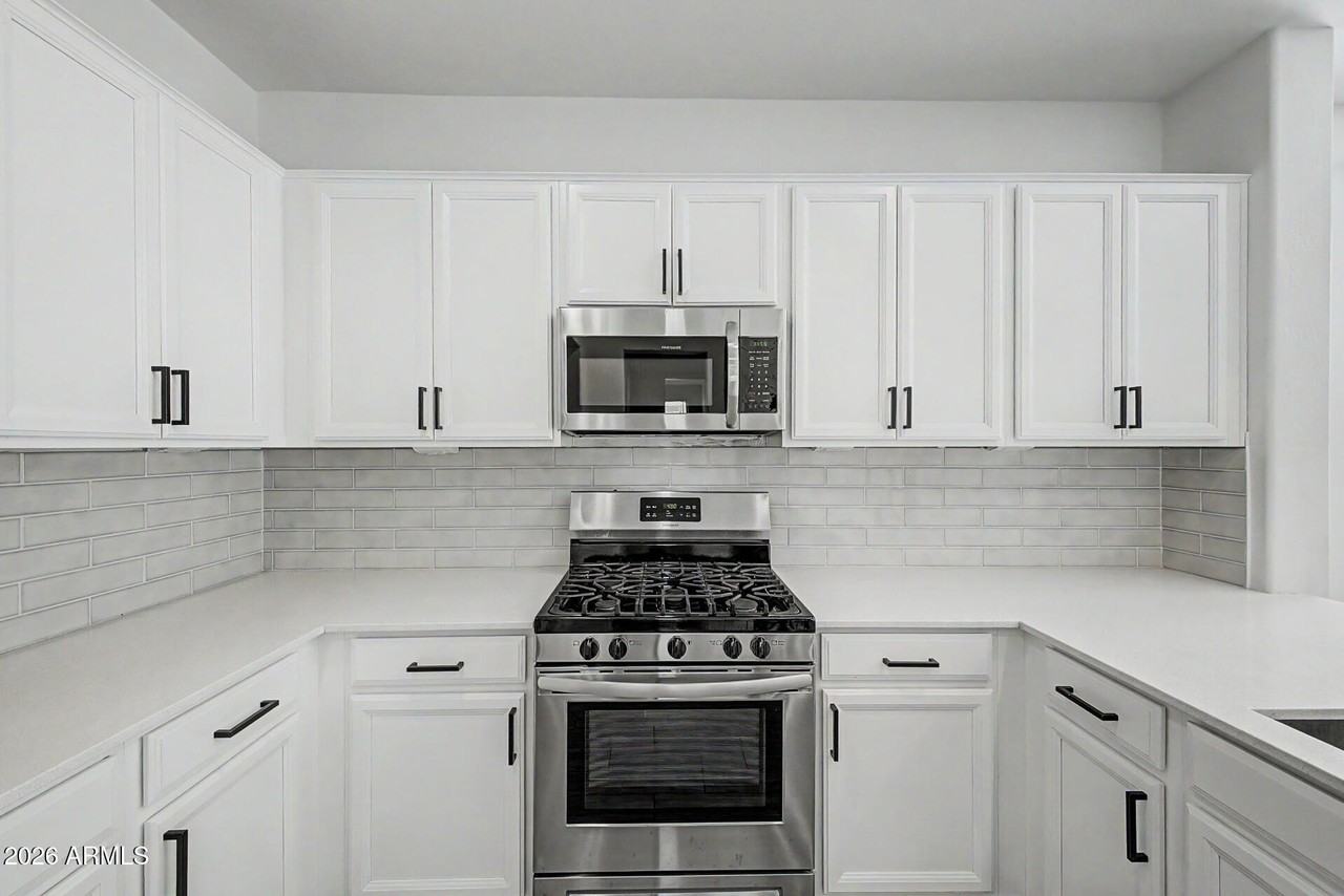 21286 E Estrella Rd - Photo 6 of 33