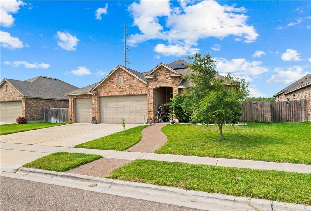 8130 Osprey St - Photo 3 of 30
