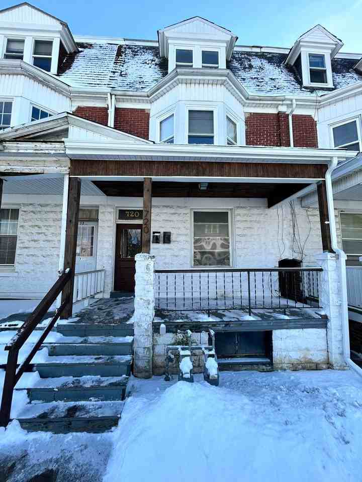 720 Chestnut St - Photo 2 of 16