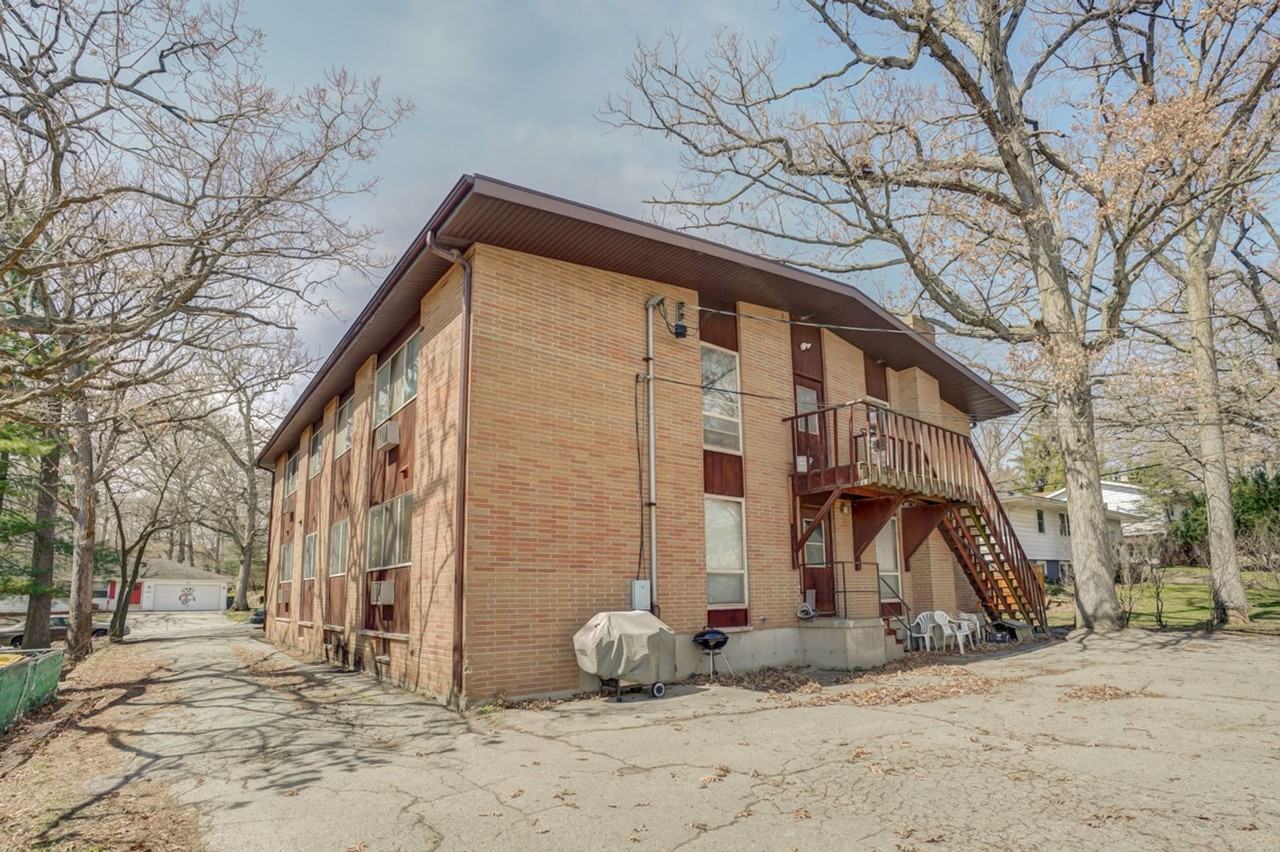 East Gate Monona - Photo 3 of 14