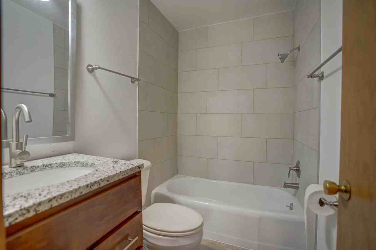 East Gate Monona - Photo 6 of 14