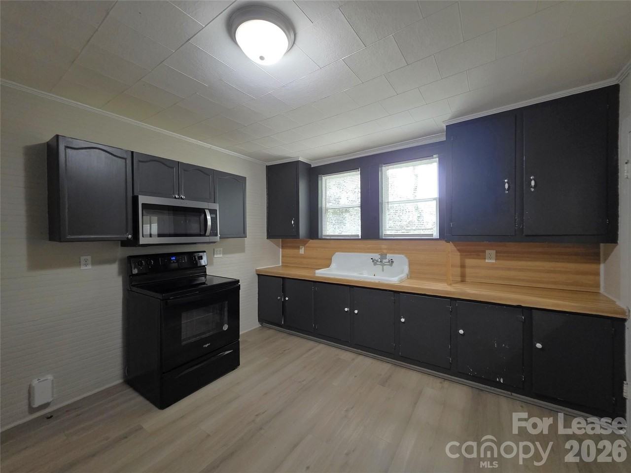 1417 Oakshade Ave - Photo 4 of 18