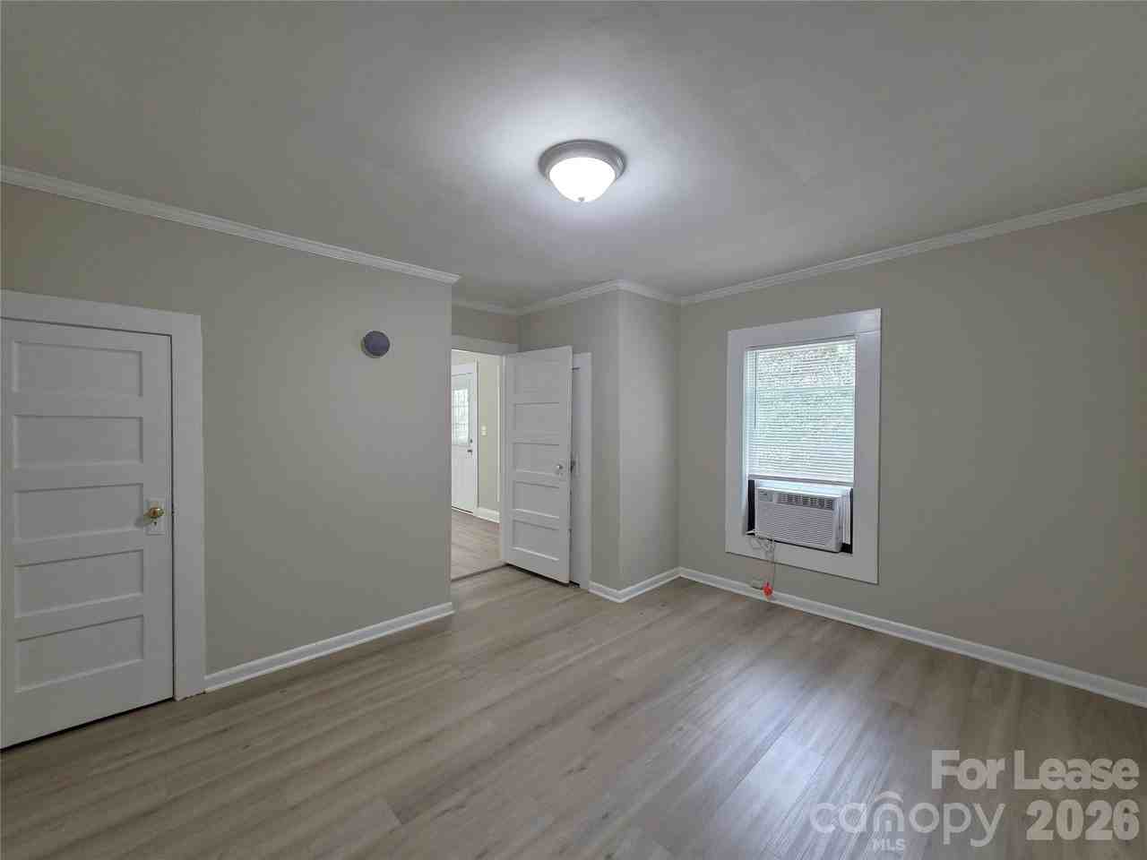 1417 Oakshade Ave - Photo 7 of 18