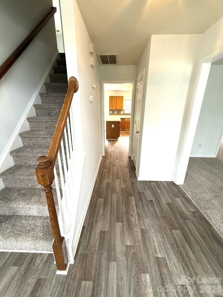 4417 Cades Cove Dr - Photo 4 of 22