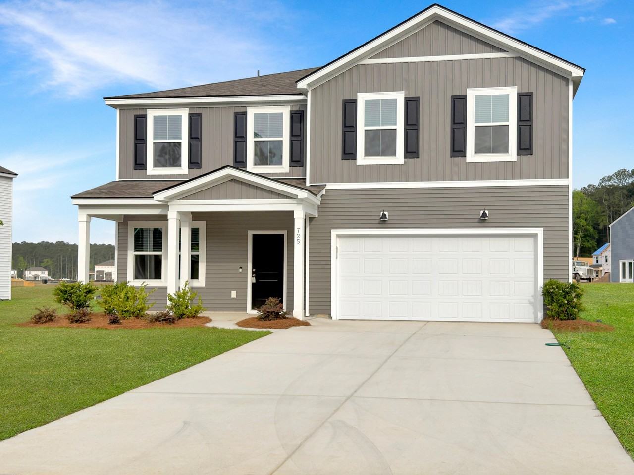 725 Meadowbrook Ln - Photo 2 of 50