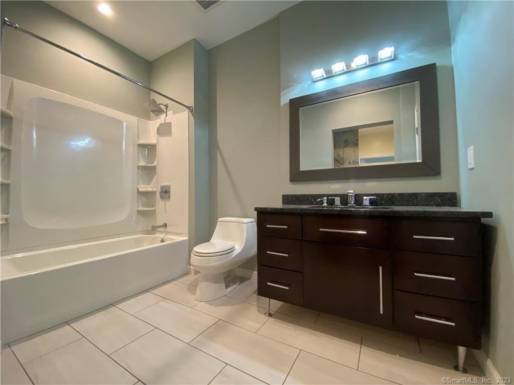 18 Graves Ave #A - Photo 7 of 29