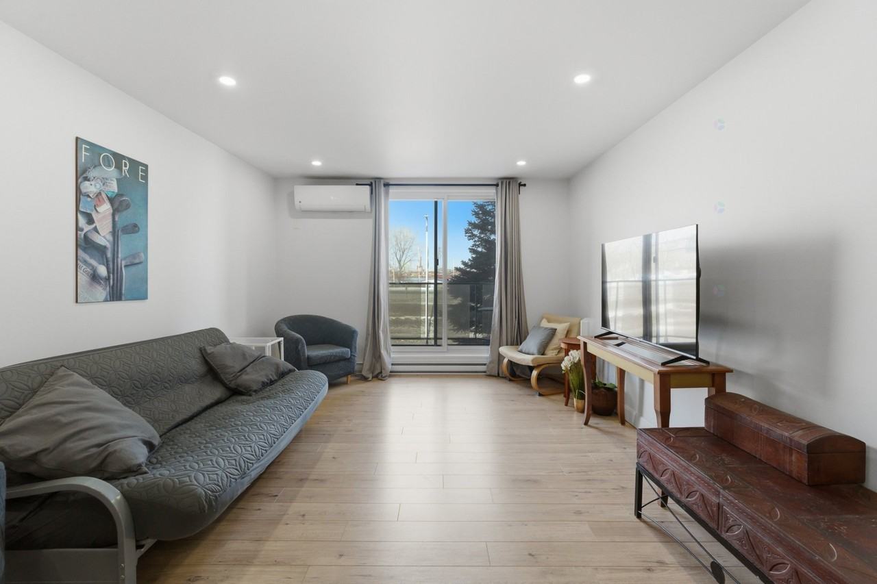 320 Rue Du Bord-De-L'Eau O - Photo 4 of 21