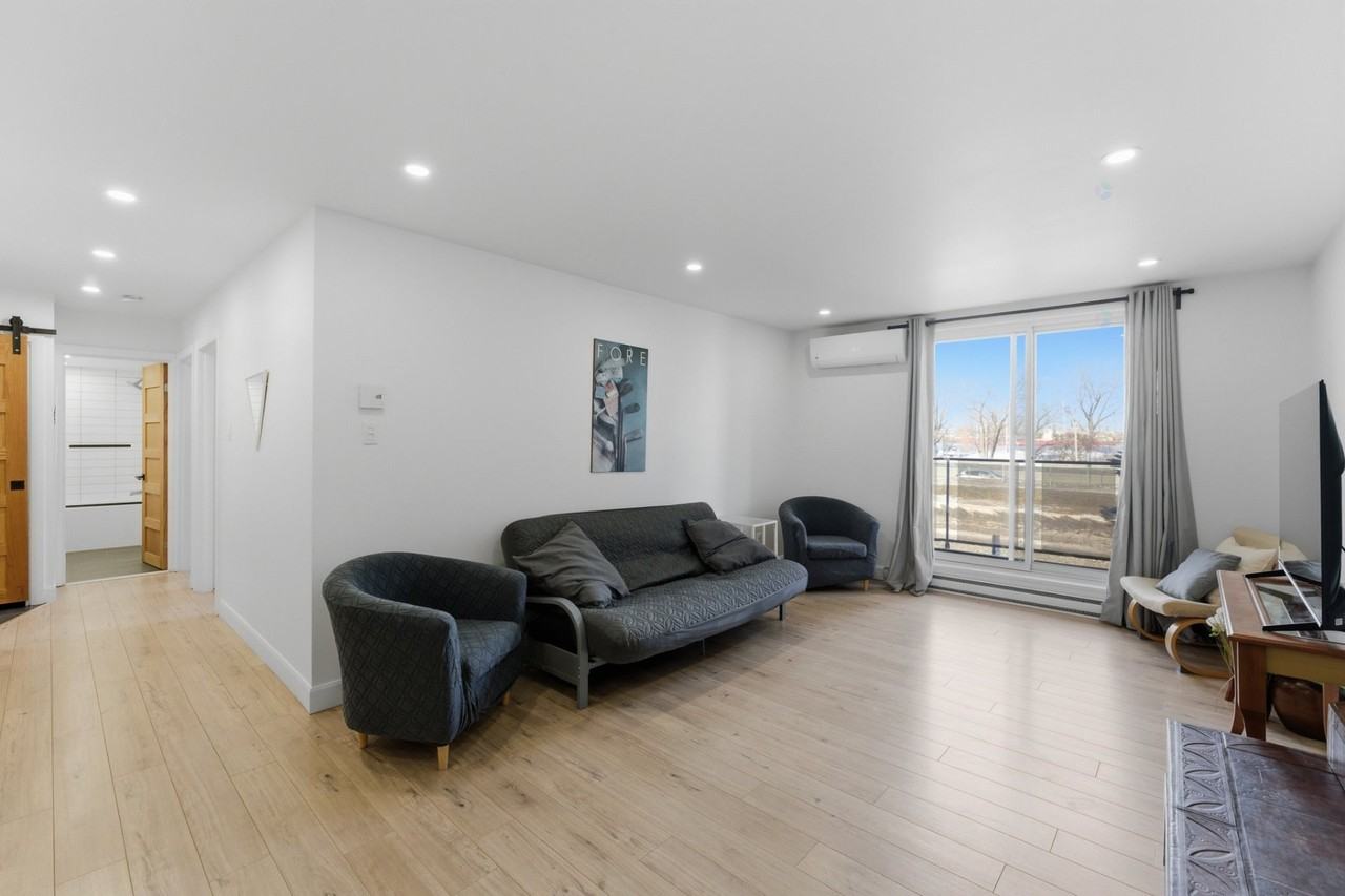 320 Rue Du Bord-De-L'Eau O - Photo 5 of 21