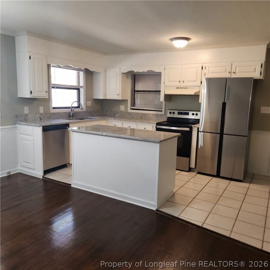 1406 Raeford Rd - Photo 4 of 12